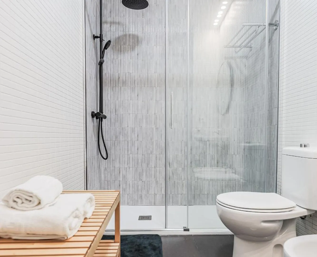 Apartment Precioso Estudio En San Julian Sevilla, Ac Wifi Hiniesta Estudio Spain